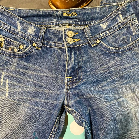 Miss Me Jeans Size 28 - Picture 1 of 2